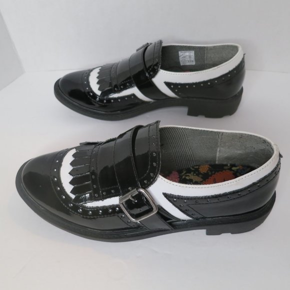 Women’s Rocket Dog Horace 8M Black White Patent Leather Oxford w Buckle - Picture 9 of 14